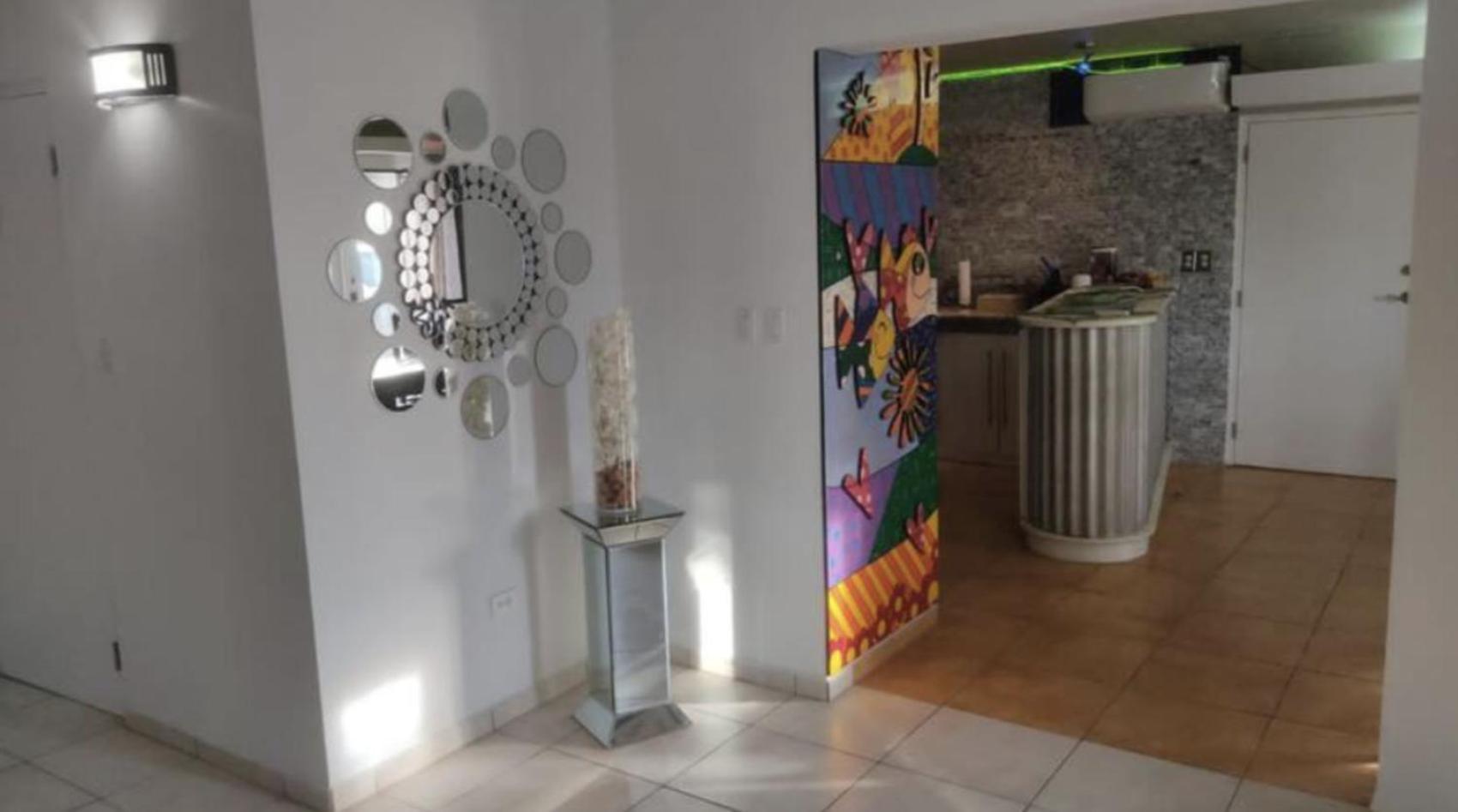 Genesis Apartments Палм Бич Экстерьер фото