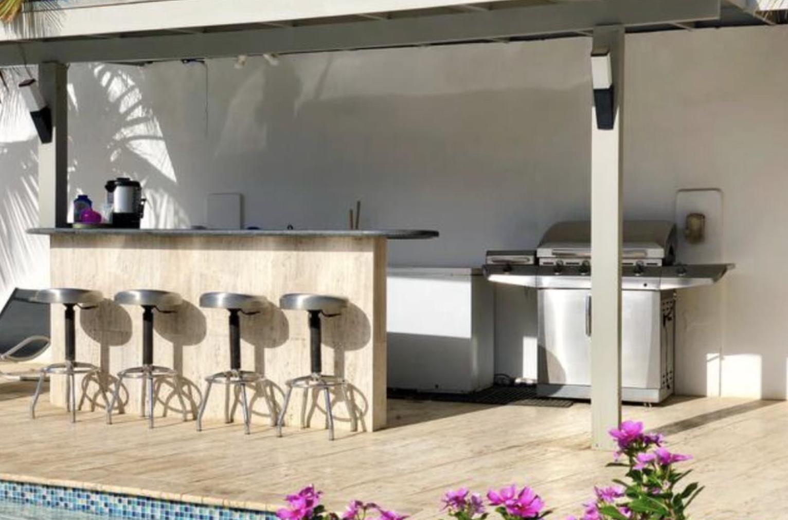 Genesis Apartments Палм Бич Экстерьер фото