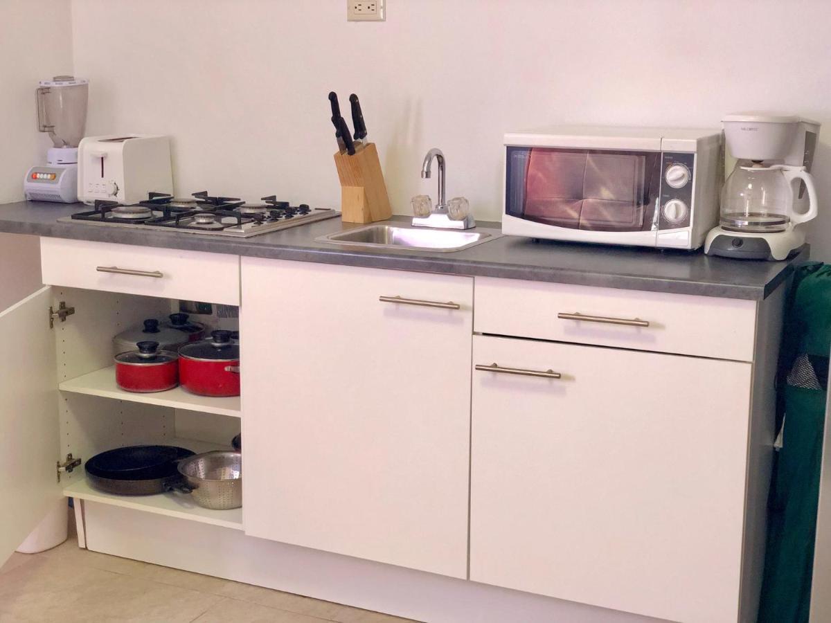 Genesis Apartments Палм Бич Экстерьер фото